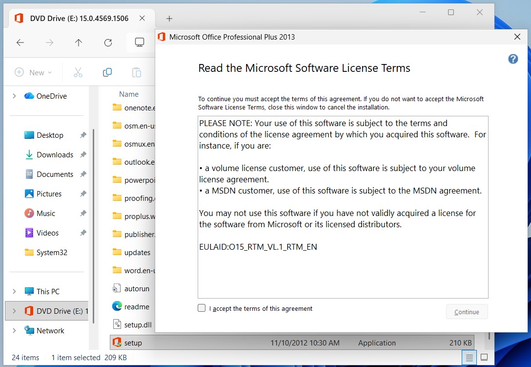 Office 2013 software license agreement screen